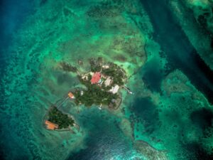 Tour Completo 5 Islas con Almuerzo Snorkel y Plancton Luminoso