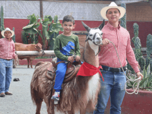 Tour Dia Completo al Parque Panaca con Desayuno y Almuerzo