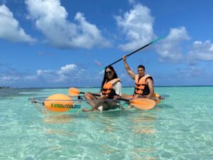 Tour Completo en Kayak Trasparente en los Manglares de San Andres
