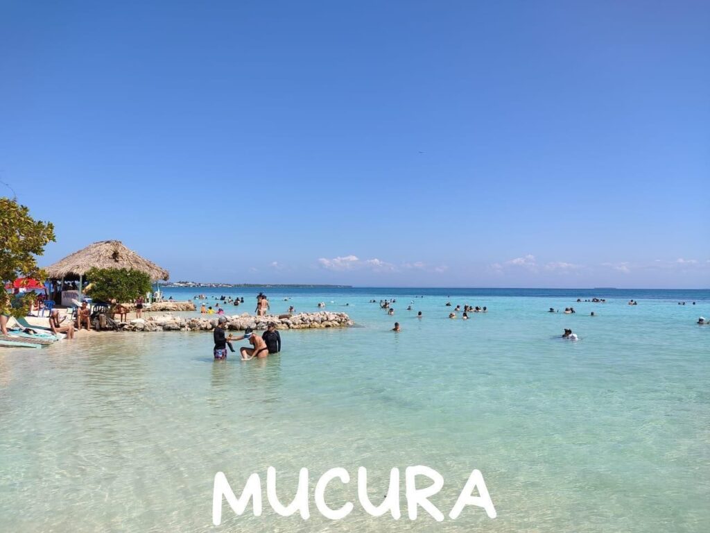 Visita 3 Islas Top: Mucura, Tintipan y Santa Cruz desde Cartagena