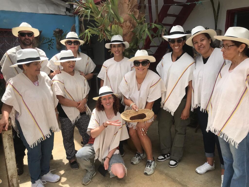 Excursion en Caballo y Tour del Cafe con Almuerzo y Refrigerio