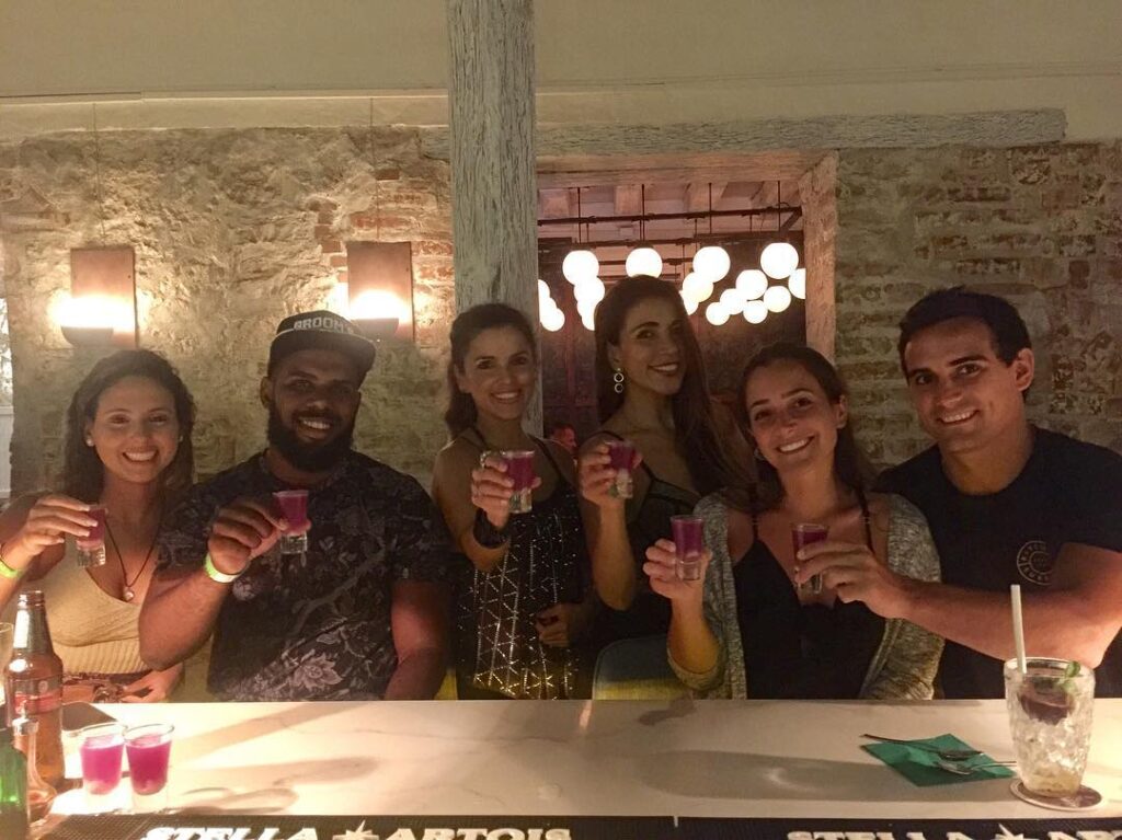 Tour de Bares y Clubes Mas Top del Centro Historico de Cartagena