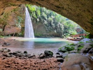 Tour a Cascada Charco Azul: Paraíso en el Meta