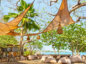 Dia Completo a Isla Privada Paue Beach Club con Full Alimentacion