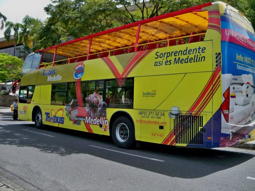 Recorrido Completo por los 15 Lugares mas Atractivos de Medellin