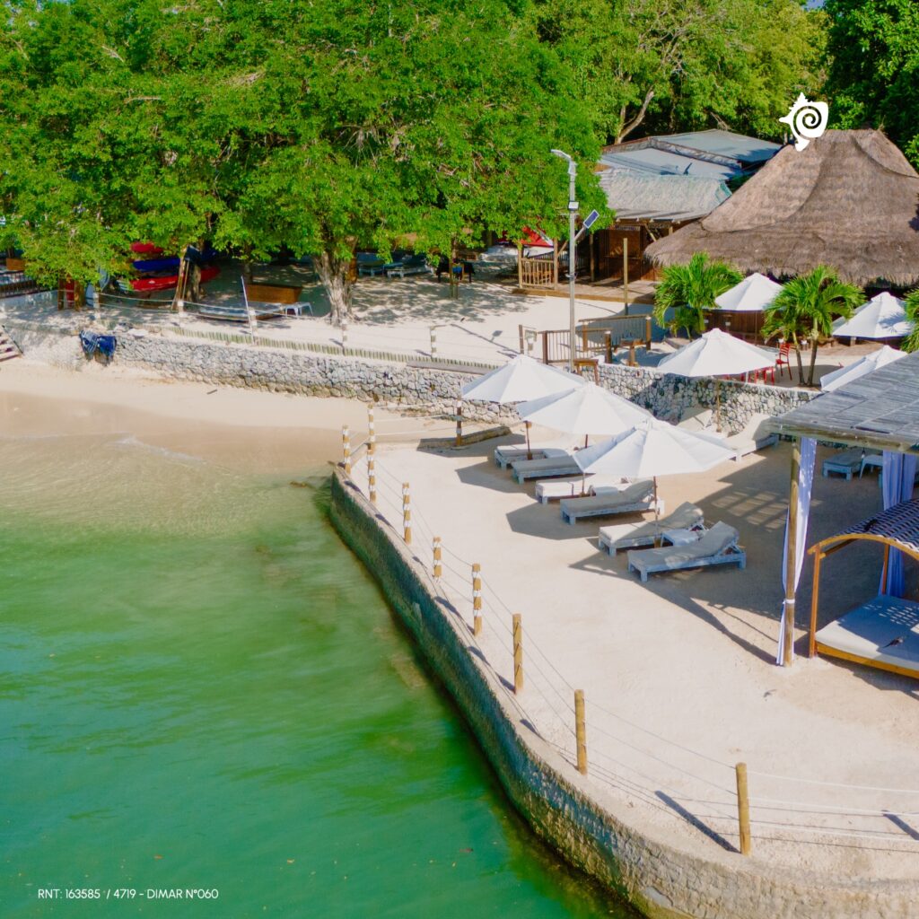 Día Completo a Isla Privada Pao Pao Beach Club con Alimentación