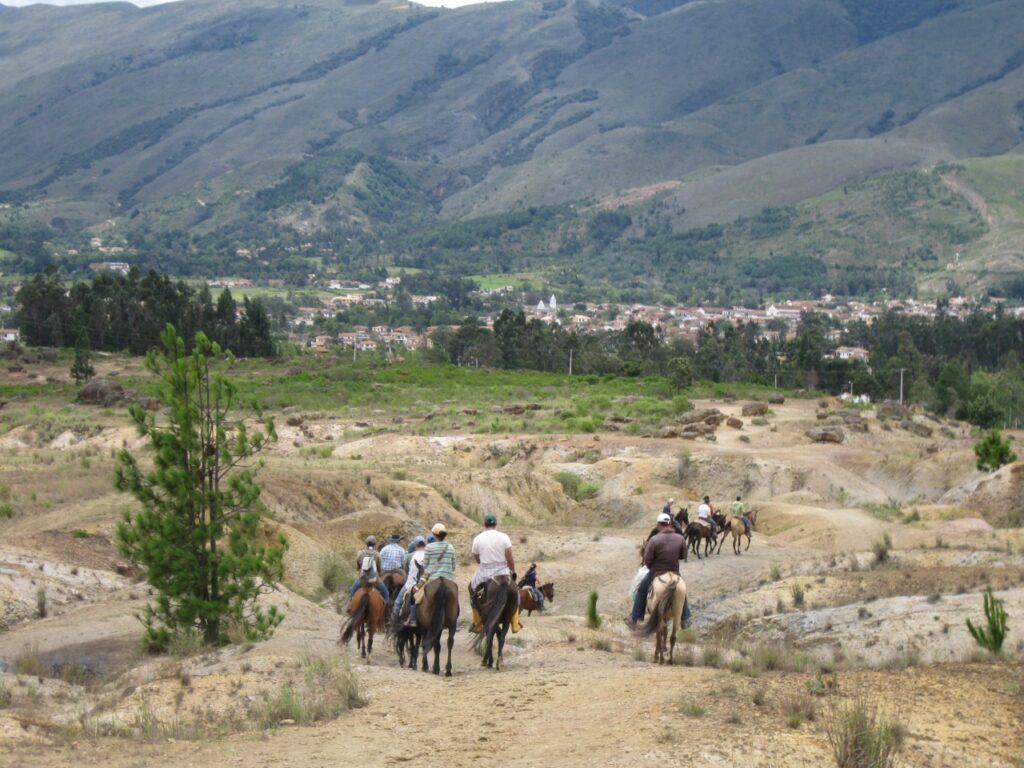 Combo Parejas: Cuatrimoto + Cabalgata en Villa de Leyva