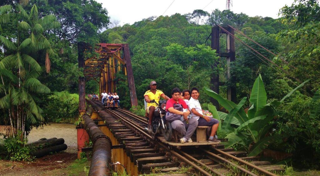 Tour completo al Paradisiaco Rio de San Cipriano con almuerzo
