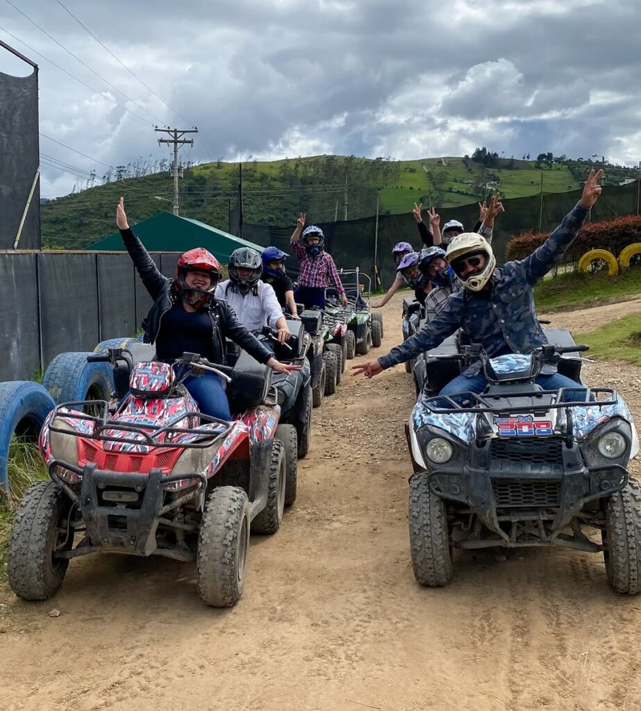 Aventura en Cuatrimoto 4x4 por senderos naturales de Bogota