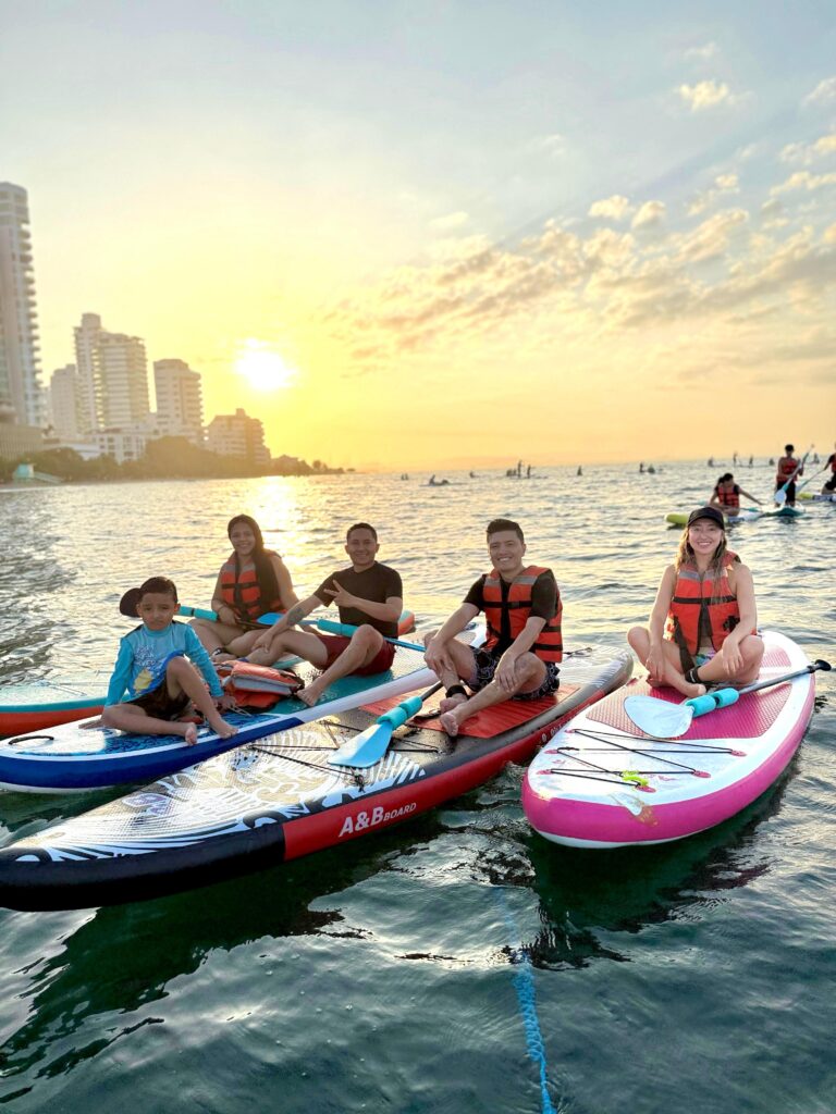 Tour y Clases de Surf de Remo Privado por la Bahia de Cartgena