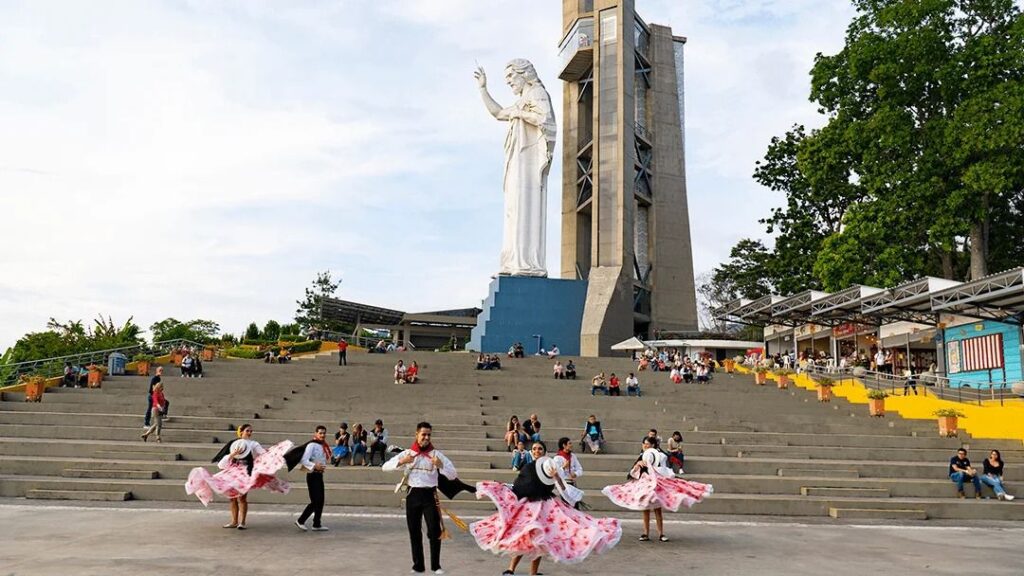 Tour al Parque Cerro del Santísimo & City Tour por Bucaramanga