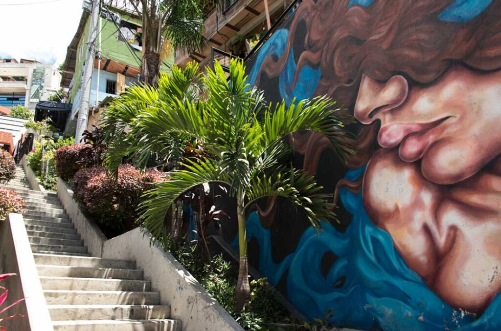 Tour Completo del Verdadero Pablo Escobar Historia y Lugares