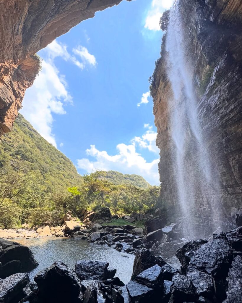 Tour a la Cascada del Hayal – Naturaleza y Aventura