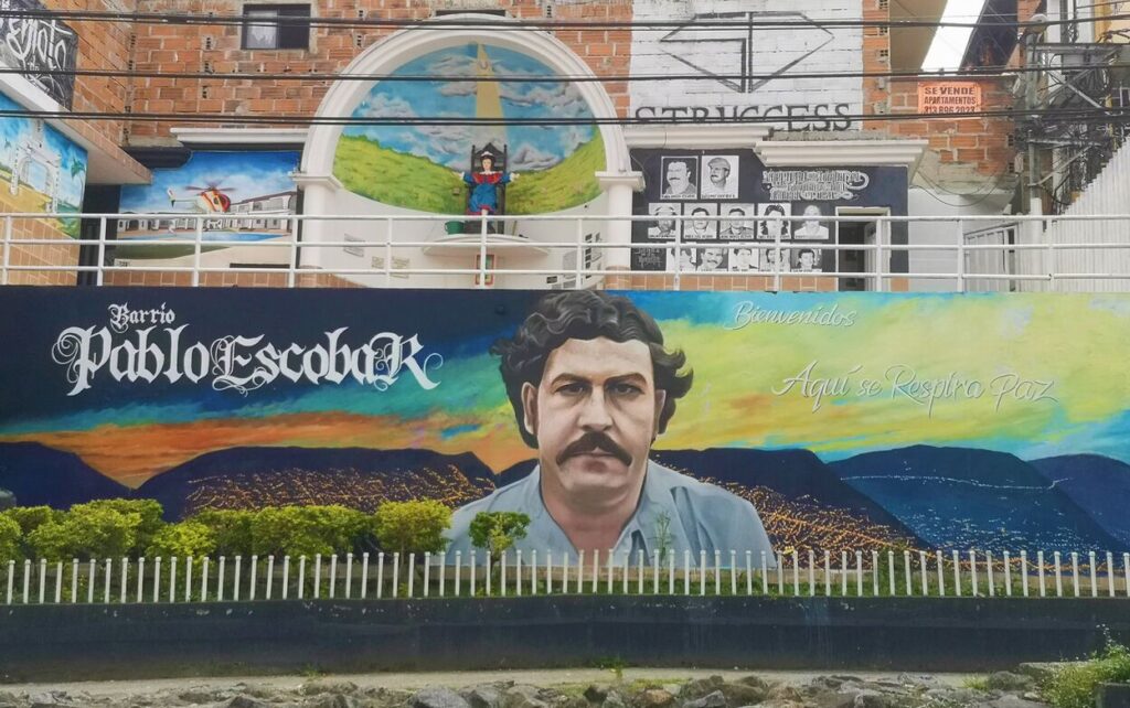 Tour Completo del Verdadero Pablo Escobar Historia y Lugares