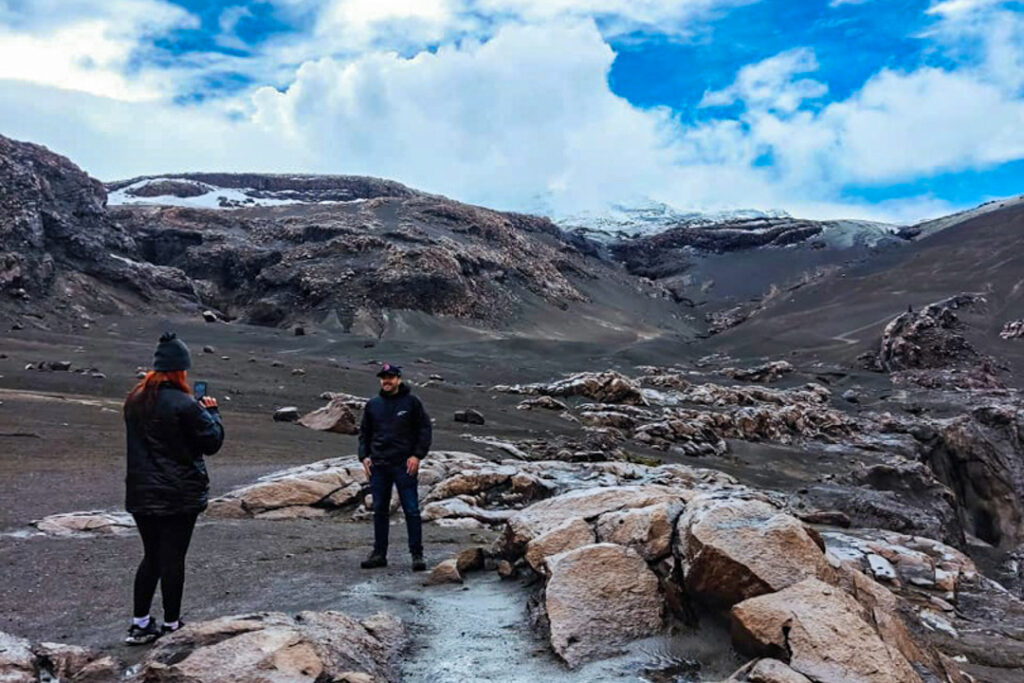 Tour al Nevado del Ruiz + con Baño en Termales desde Manizales