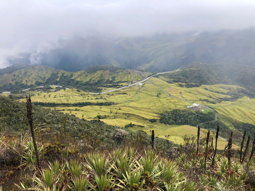 Tour al Volcán Cerro Bravo + Termales desde Pereira