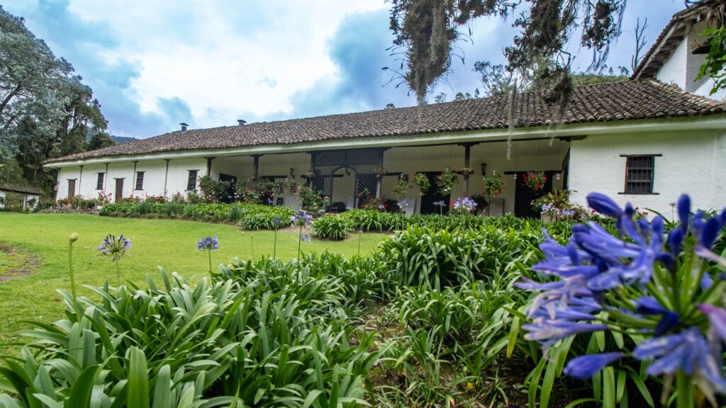Tour por Haciendas Coloniales: Historia y Cultura