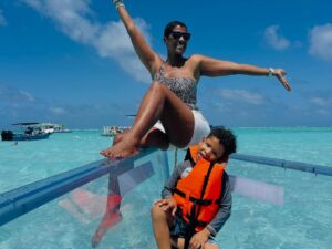 Experiencia en Bote Trasparante Por La Bahia de San Andres