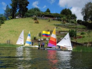 Excursion de dia Completo a la Laguna de La Cocha