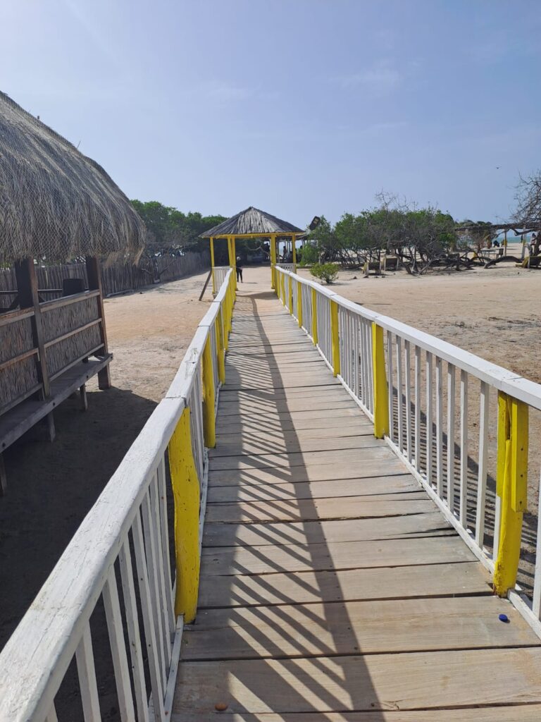 Día Completo  en las Playa Tranquila de Mayapo en La Guajira