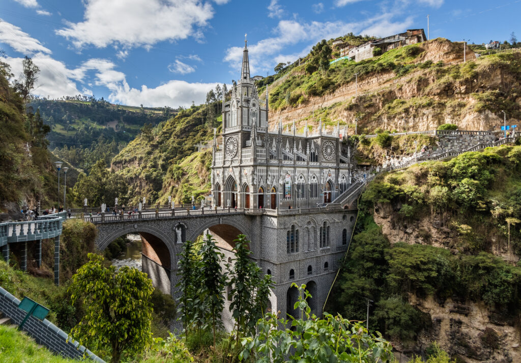 Tour de dia Completo al Santuario de Las Lajas