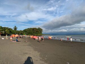 Tour de un dia a Playa Piangüita con Almuerzo desde Buenaventura